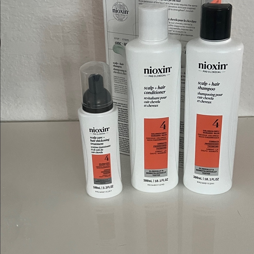 New in box NIOXIN
COLORED/DRY/DAMAGED HAIR CHEVEUX COLORÉS/SECS/ENDOMMAGÉS - Picture 9 of 17